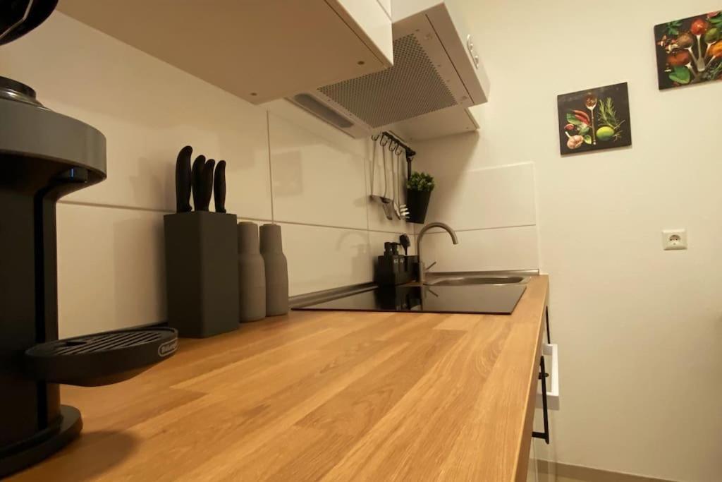 Appartamento Design, Hochschule, Wildpark, Zentral, Waipu Tv, Netflix Pforzheim Esterno foto